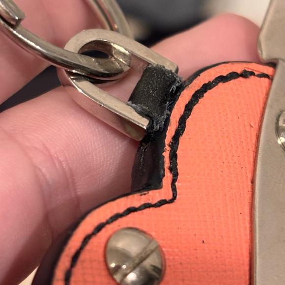 Prada Saffiano ‘Trick’ Coral Leather Studded Heart Keychain W/ Box - Picture 10 of 16